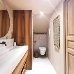 Apartment Le Toit Des Hospices : Hypercentre/vue/clim *